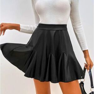 Y2K Black Vintage Style Vegan Leather Biker Boujee PU Circle Flare Skirt